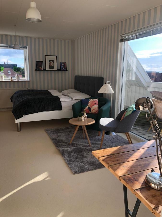 Dejligt Vaerelse Med Eget Bad Og Havudsigt Leilighet Assens Eksteriør bilde
